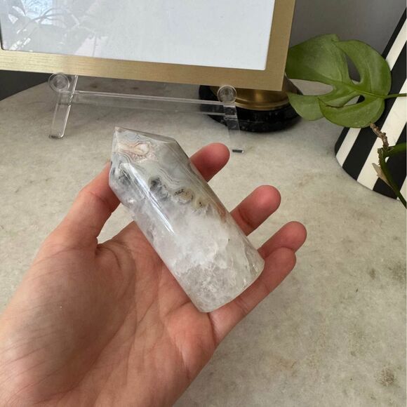 Agate crystal tower point - Picture 5 of 6